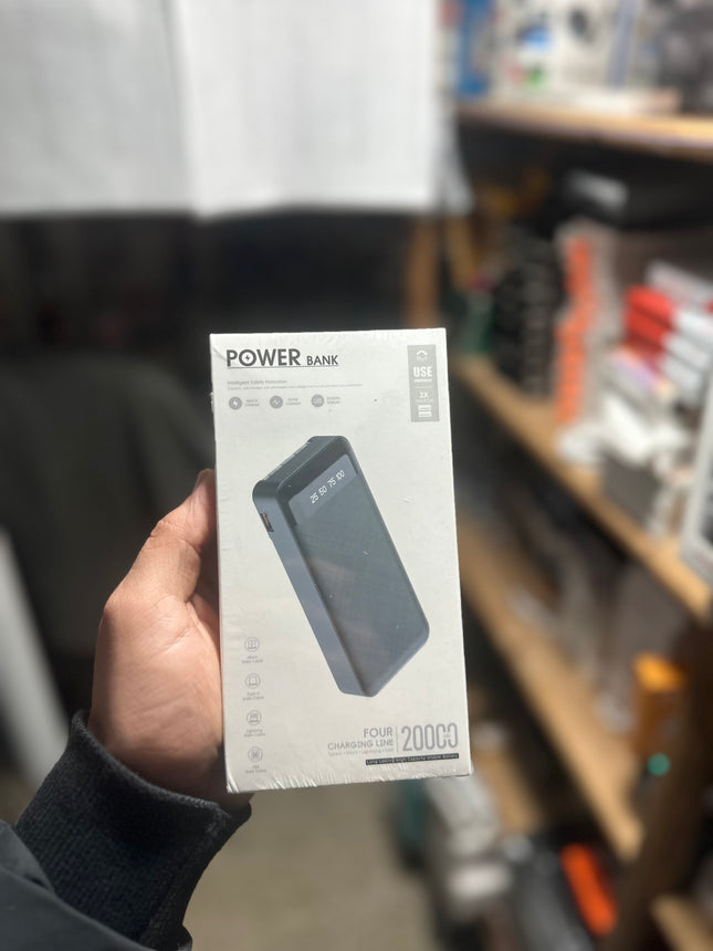 Power Bank 20000 mAh Avec 4 Câbles